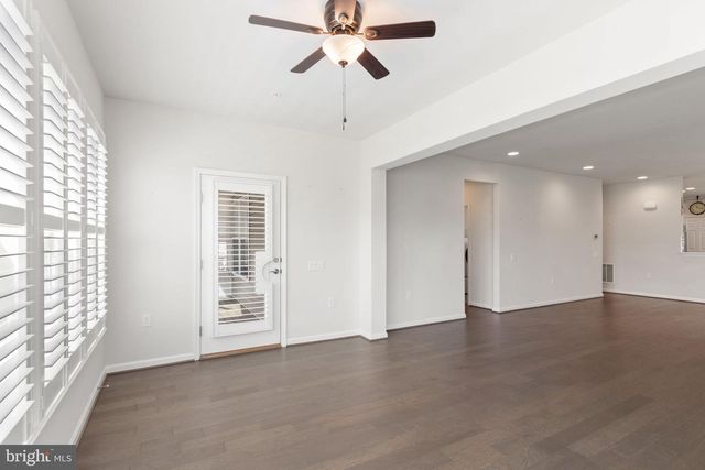 5 MCQUARIE DR, Fredericksburg, VA 22406