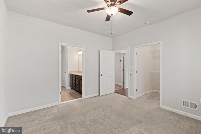 5 MCQUARIE DR, Fredericksburg, VA 22406