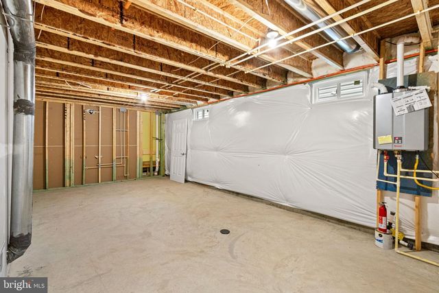 5 MCQUARIE DR, Fredericksburg, VA 22406