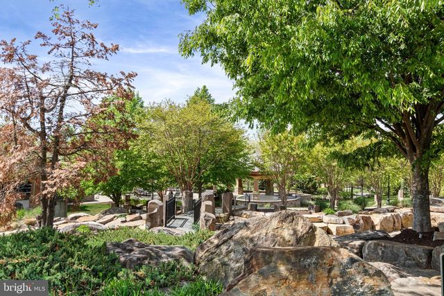 5 MCQUARIE DR, Fredericksburg, VA 22406