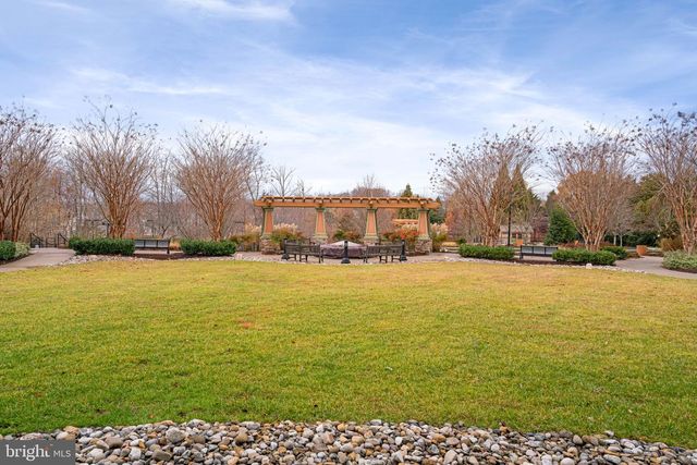 5 MCQUARIE DR, Fredericksburg, VA 22406