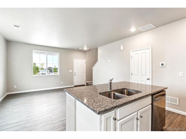 275 Shoveler Way, Johnstown, CO 80534