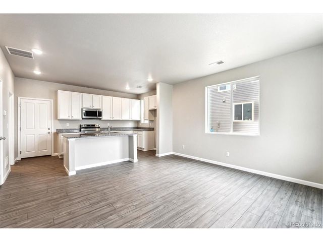 275 Shoveler Way, Johnstown, CO 80534