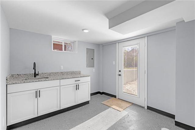 1975 Troup Avenue, Kansas City, KS 66104