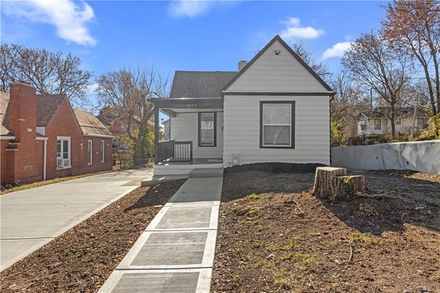1975 Troup Avenue, Kansas City, KS 66104