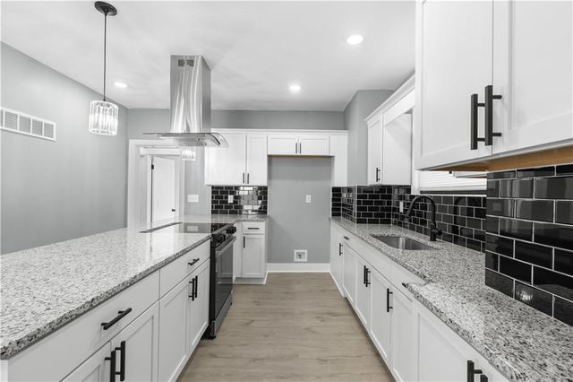 1975 Troup Avenue, Kansas City, KS 66104