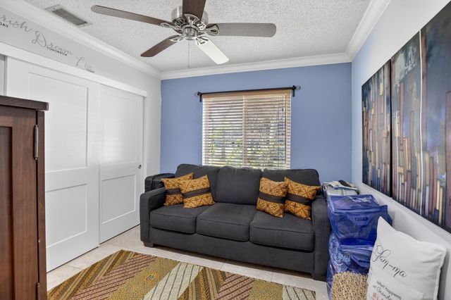 3673 W Forge Road 41, Davie, FL 33328