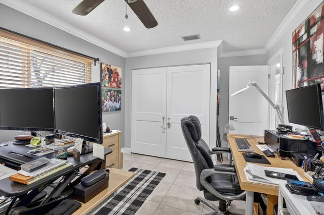 3673 W Forge Road 41, Davie, FL 33328