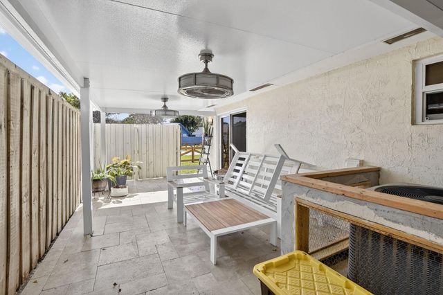 3673 W Forge Road 41, Davie, FL 33328