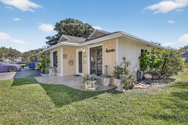 3673 W Forge Road 41, Davie, FL 33328