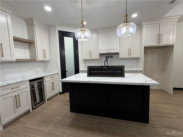 726 Ava Drive, La Feria, TX 78559