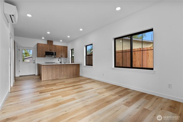 2619 Woburn Street, Bellingham, WA 98226