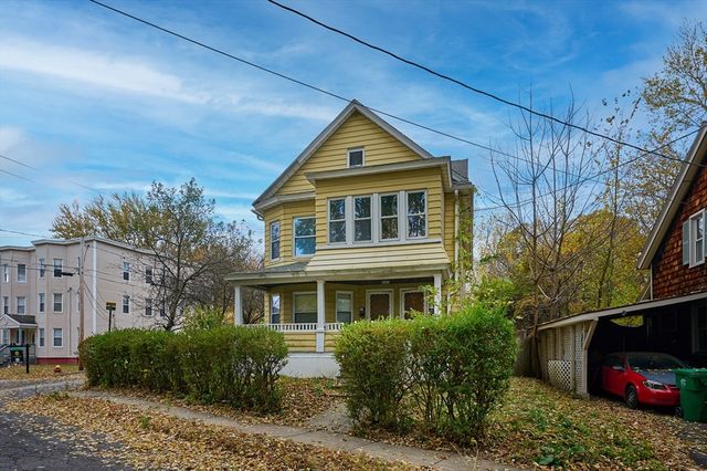 92-94 Nonotuck Avenue, Chicopee, MA 01013