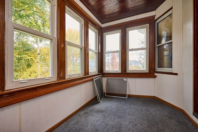 92-94 Nonotuck Avenue, Chicopee, MA 01013