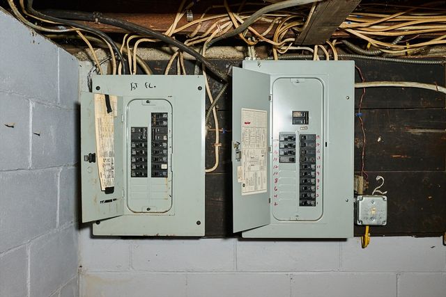 92-94 Nonotuck Avenue, Chicopee, MA 01013