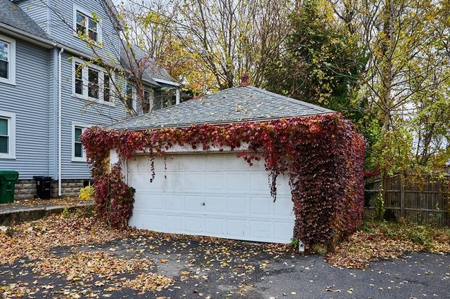 92-94 Nonotuck Avenue, Chicopee, MA 01013