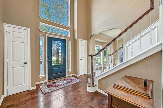 101 Oak Drive, Friendswood, TX 77546