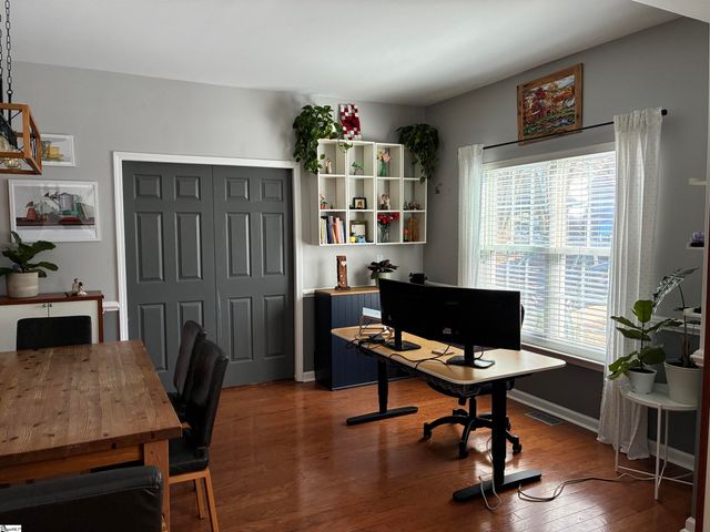 226 N Orchard Farms Avenue, Simpsonville, SC 29681