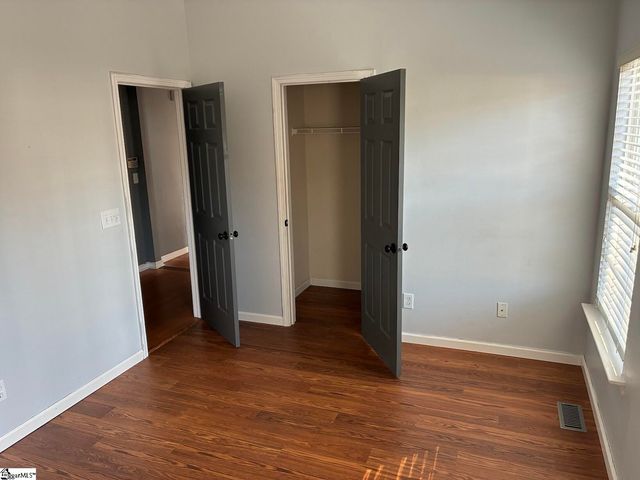 226 N Orchard Farms Avenue, Simpsonville, SC 29681