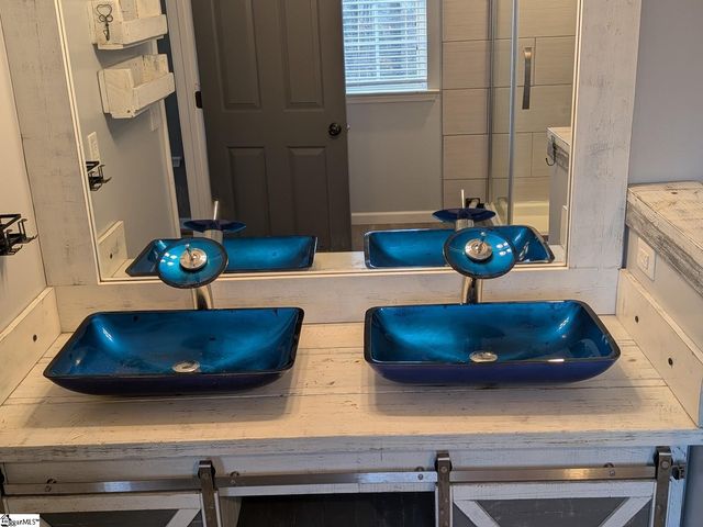 226 N Orchard Farms Avenue, Simpsonville, SC 29681