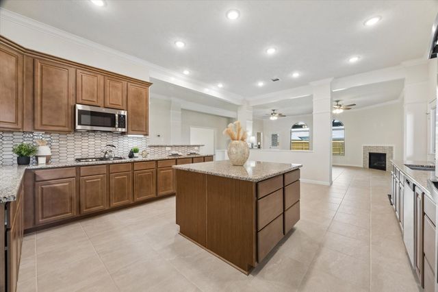 3409 Bahia Road, Dickinson, TX 77539