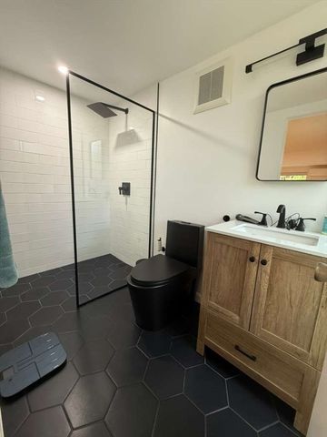5 Gould, Lexington, MA 02420
