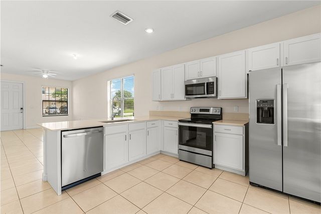 10156 W Villa Circle, Vero Beach, FL 32966