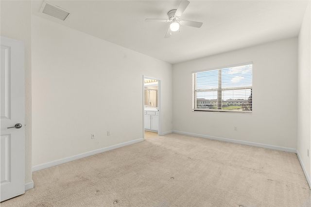 10156 W Villa Circle, Vero Beach, FL 32966