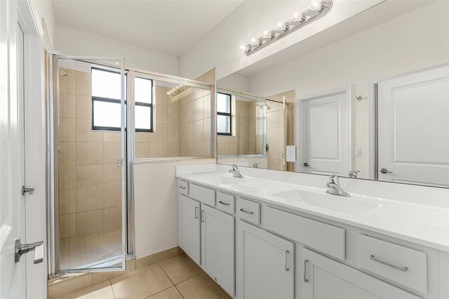 10156 W Villa Circle, Vero Beach, FL 32966