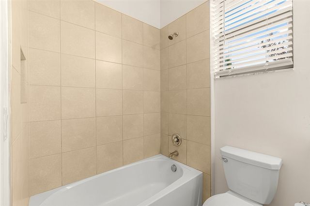 10156 W Villa Circle, Vero Beach, FL 32966