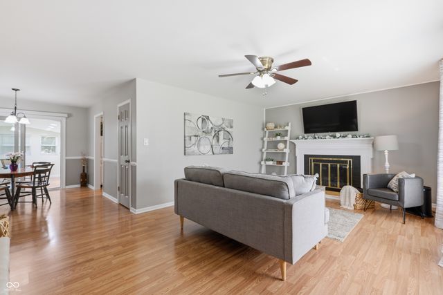 6125 Dorsett Place, Indianapolis, IN 46220