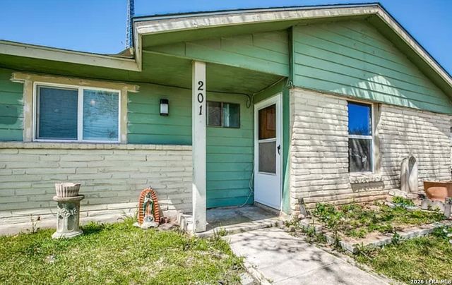 201 BRENDA DR, Converse, TX 78109