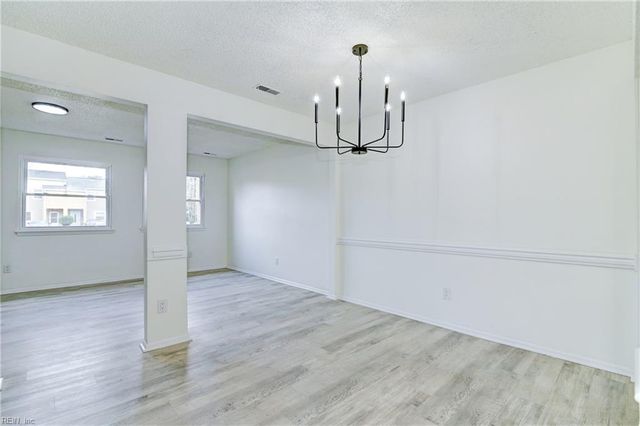 5321 Leicester CT, Virginia Beach, VA 23462