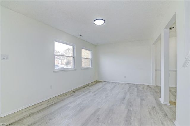 5321 Leicester CT, Virginia Beach, VA 23462