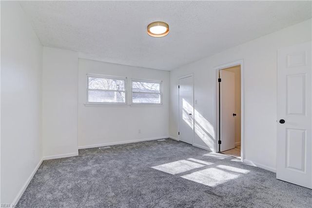 5321 Leicester CT, Virginia Beach, VA 23462