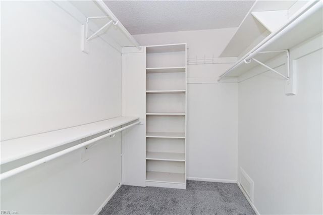 5321 Leicester CT, Virginia Beach, VA 23462