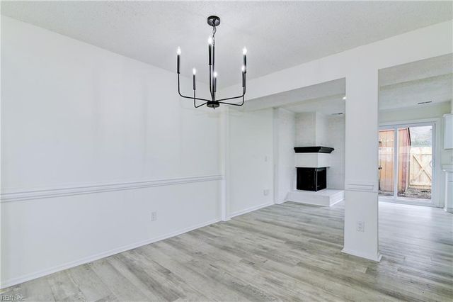 5321 Leicester CT, Virginia Beach, VA 23462