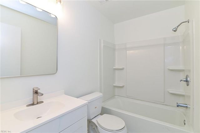 5321 Leicester CT, Virginia Beach, VA 23462