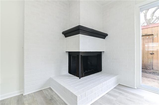 5321 Leicester CT, Virginia Beach, VA 23462