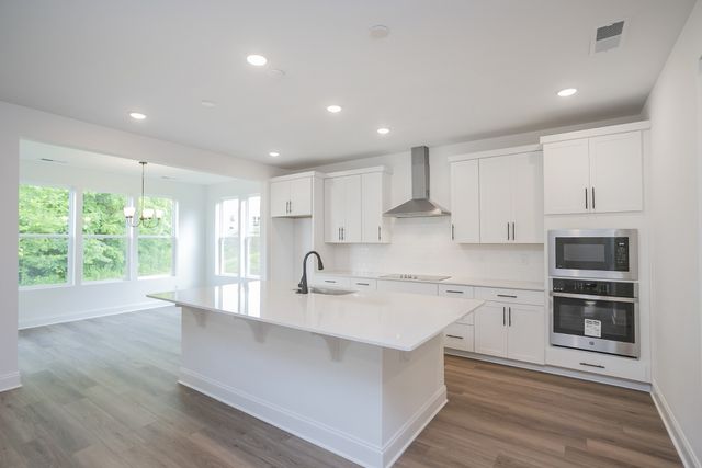 2370 Williamsport Landing, Columbia, TN 38401