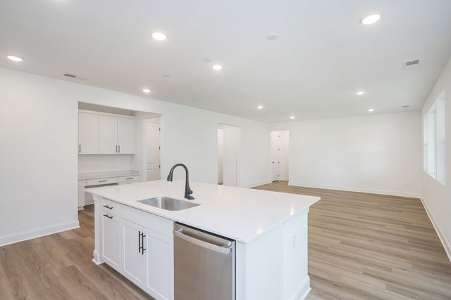 2370 Williamsport Landing, Columbia, TN 38401