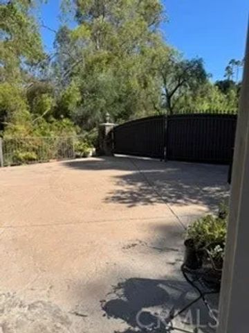 2 Strawberry Lane, Rolling Hills Estates, CA 90274