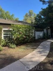 2 Strawberry Lane, Rolling Hills Estates, CA 90274