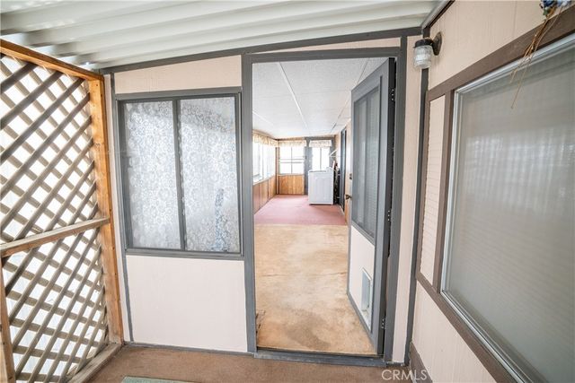 720 W Santa Maria Space 14, Santa Paula, CA 93060