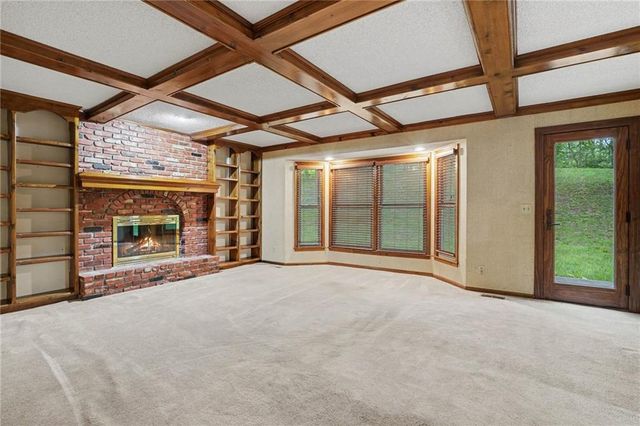 109 NW 44th Street, Kansas City, MO 64116