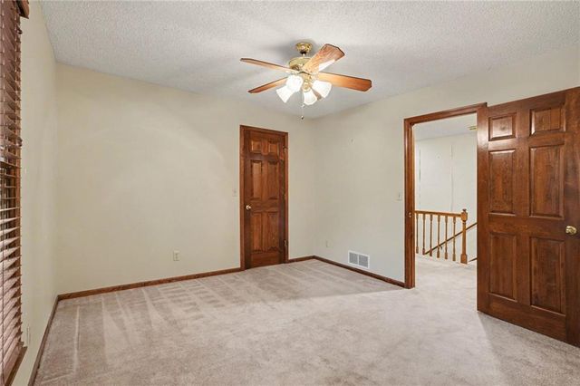 109 NW 44th Street, Kansas City, MO 64116