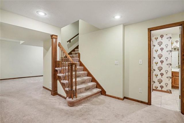 109 NW 44th Street, Kansas City, MO 64116
