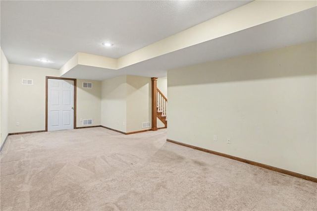 109 NW 44th Street, Kansas City, MO 64116
