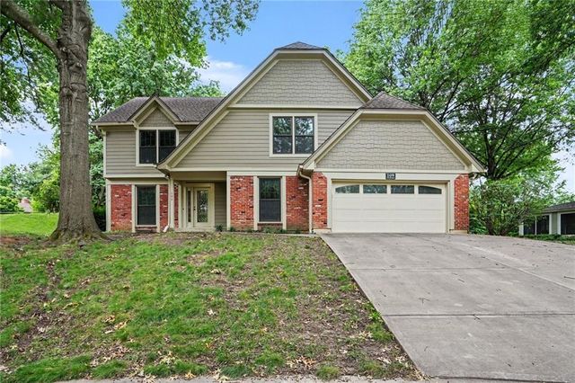 109 NW 44th Street, Kansas City, MO 64116