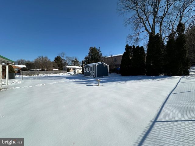 10829 OAK VALLEY DR, Hagerstown, MD 21740